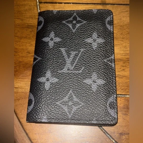 Louis vuitton Bi fold Card holder